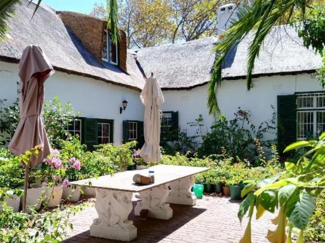 Meyerhof Apartment Cape Town