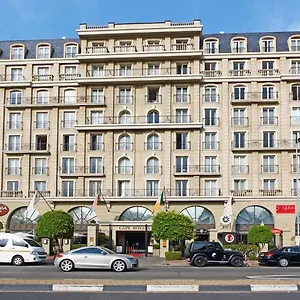 Apartment Cape Royale By Mcstay, Cape Town
